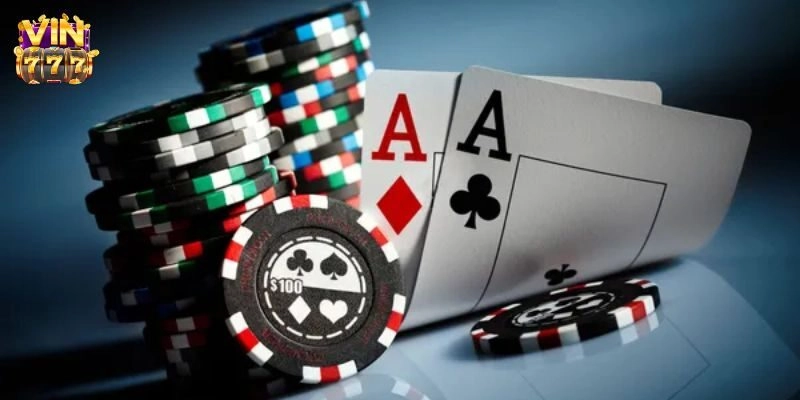 Để thành công trong Poker, người chơi cần kiên nhẫn, quan sát và quản lý cảm xúc tốt.